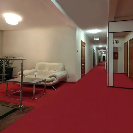 Sara Hotel Koło